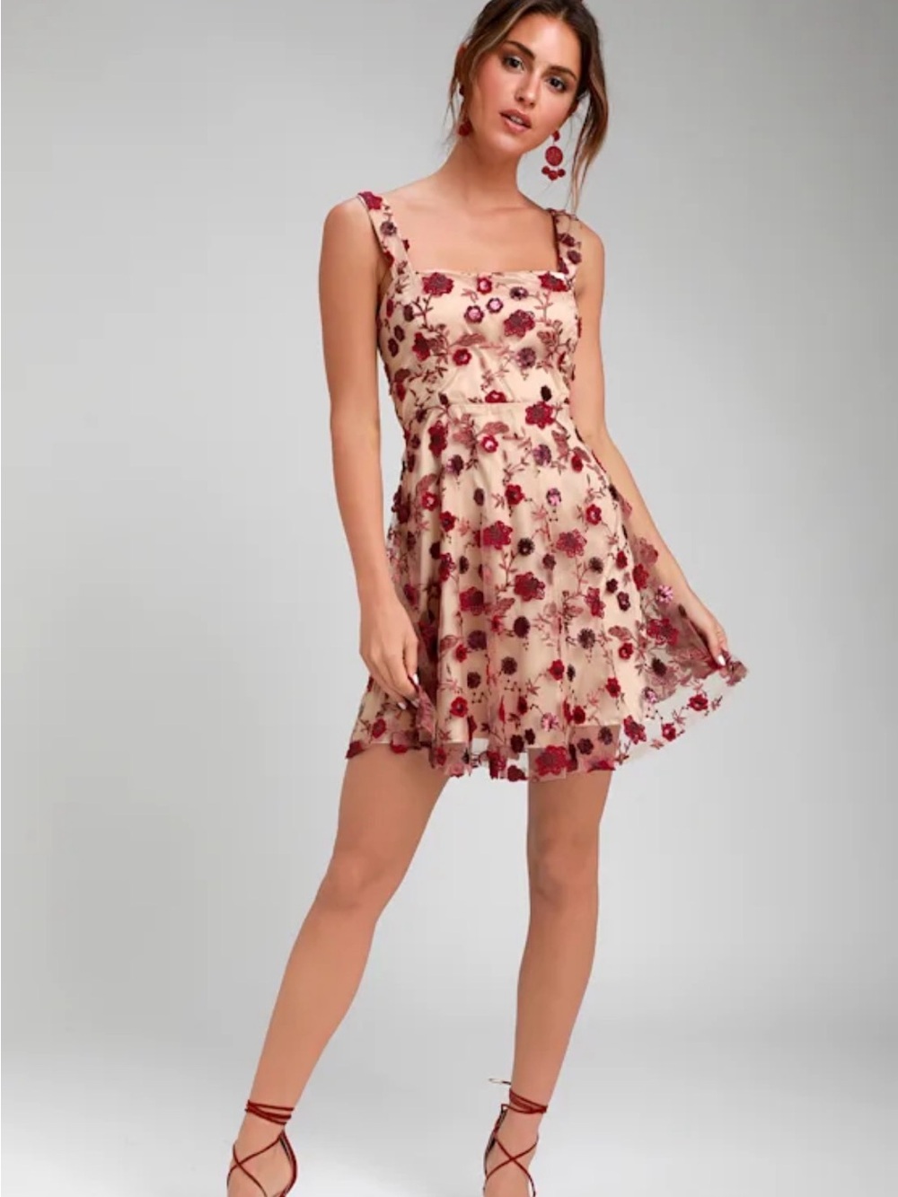 Lulus So Excited Gold Red Floral Embroidered Dress Size S P-P16 L 27in